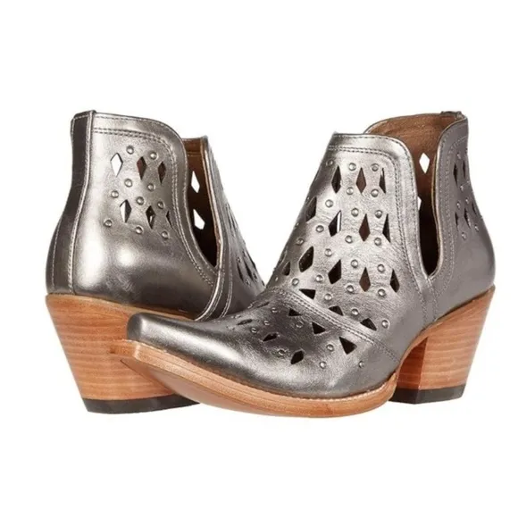 ARIAT Dixon Studded Silver Metallic Cowboy Boots Size 7.5 B Western Festival