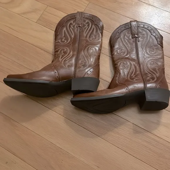 Ariat | Girls Boots | Leather | size 4.5