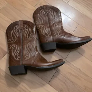 Ariat | Girls Boots | Leather | size 4.5