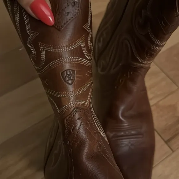 Ariat | Girls Boots | Leather | size 4.5