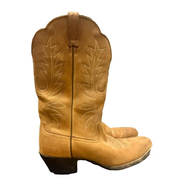 Ariat Heeled Western Cowgirl / Cowboy Boots Vintage Leather, Women’s 8.5