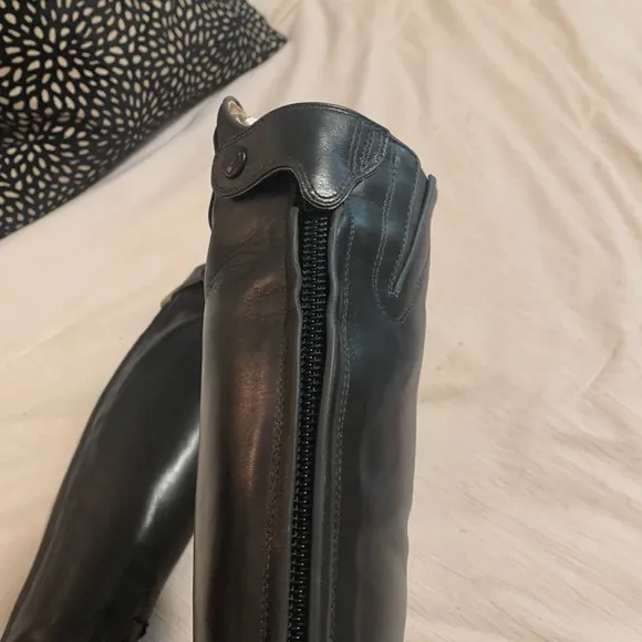 Ariat Heritage Contour Field Boots- horseback riding boots
