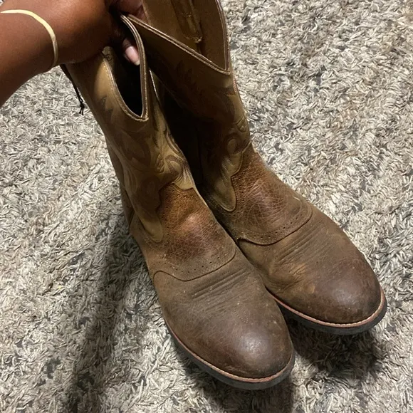 Ariat Heritage Crepe Men's Brown and Tan Western Boots sz 12 EE