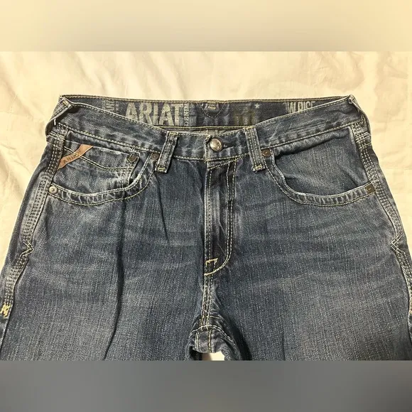 ARIAT jeans