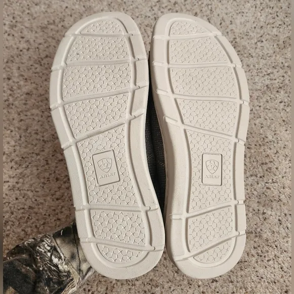 Ariat Slip on shoes