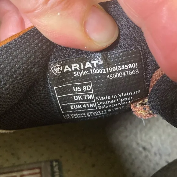 Ariat Terrain Boots size 8D