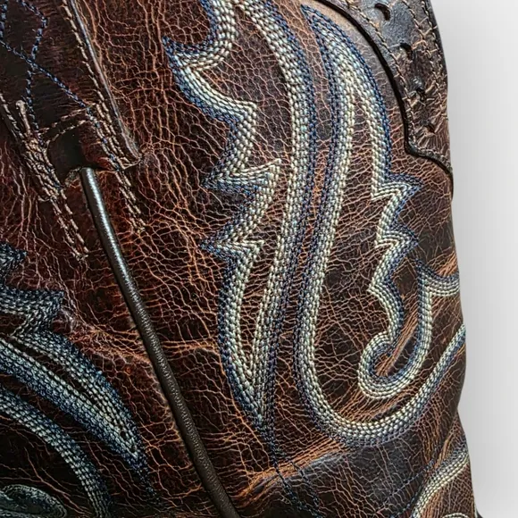 Ariat Women's Heritage Blue Stitched Boots, Snip Toe, Size 7.5B
