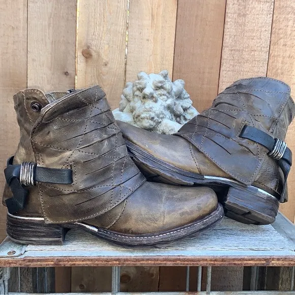 A.S.98 AS98 Free People Boho Moto Biker Zip Ankle Bootie Boots Size 37