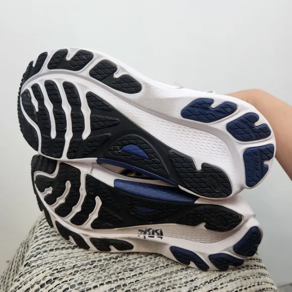 Asics Gel-Keyano Womens Size 10 White Navy Running Shoes