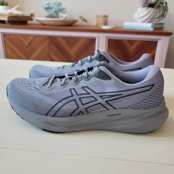 ASICS Pulse 15 Running Shoes in Sheet Rock Carrier Grey