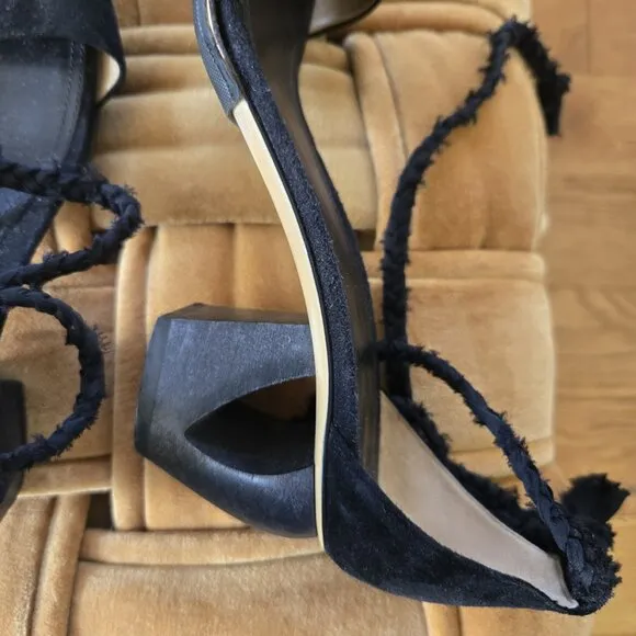 AUTH The Row Hanna Suede tie-up sandals EU 40 black