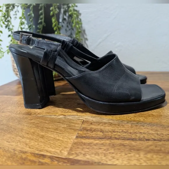 Authenticated Vintage Gucci Slingback Black Open Toe 4.5&quot; Heels Size‎ 5.5