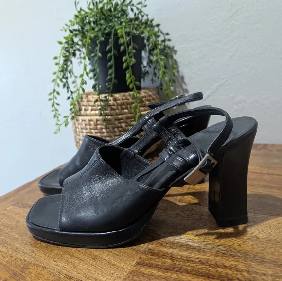 Authenticated Vintage Gucci Slingback Black Open Toe 4.5&quot; Heels Size‎ 5.5