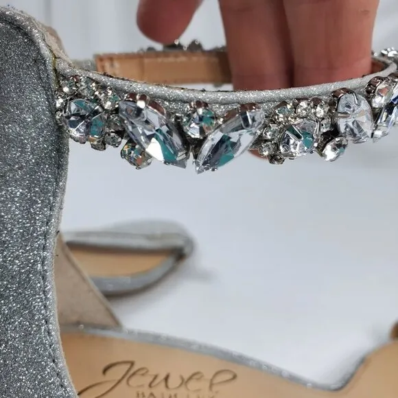 Badgley Mischka Women's Silver Ankle Strap Heels Catalina Open Toe Size 7.5