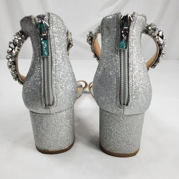 Badgley Mischka Women's Silver Ankle Strap Heels Catalina Open Toe Size 7.5