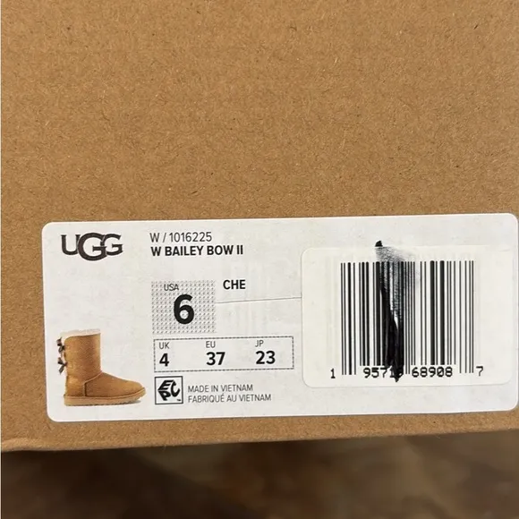 Bailey Bow UGGS.