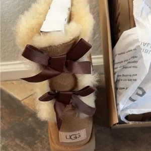 Bailey Bow UGGS.