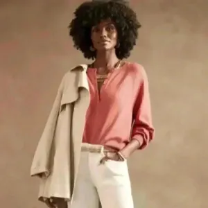 Banana Republic Raglan Henley Sweater