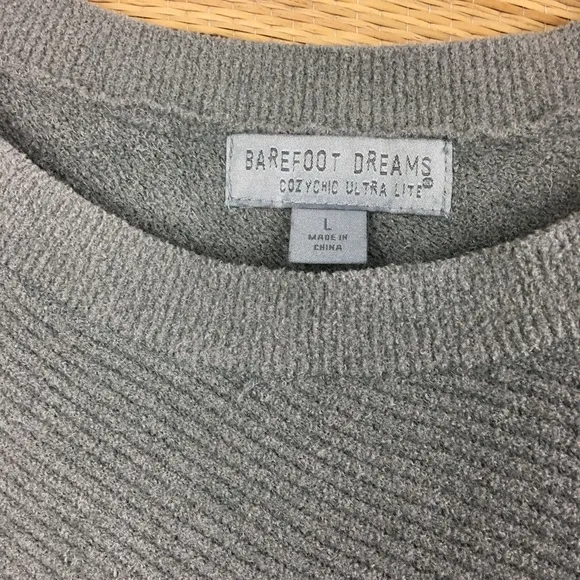 Barefoot Dreams - CozyChic Ultra Lite Diagonal Rib Dolman Pullover in Sage Sz L