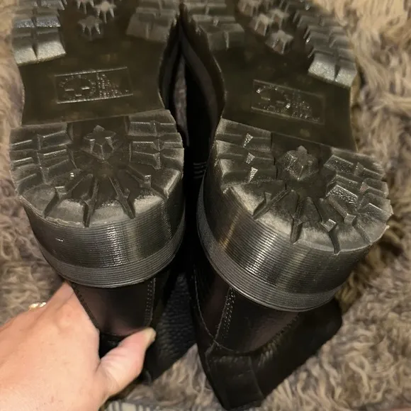 Barely Worn Women’s Doc Dr Martens Sinclair Black Nappa Leather Boots Size US 11