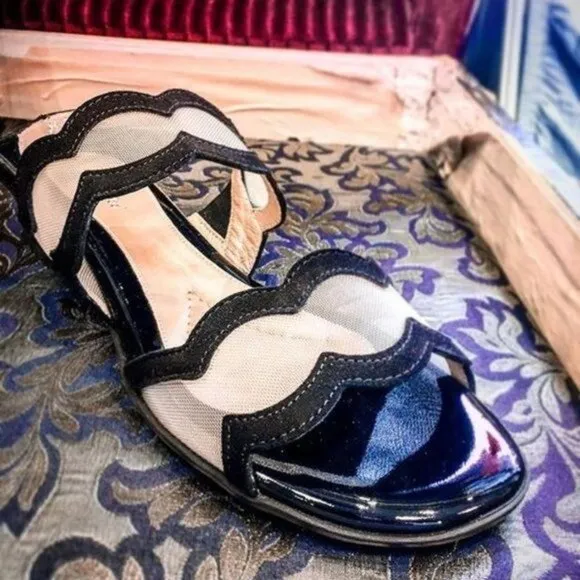 Beautifeel Glory Heel Scalloped Edge Mesh Patent Leather Sandals
