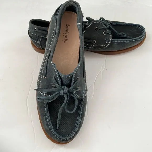 Bed Stu blue suede loafer perforated distressed leather boat slip on laced shoes