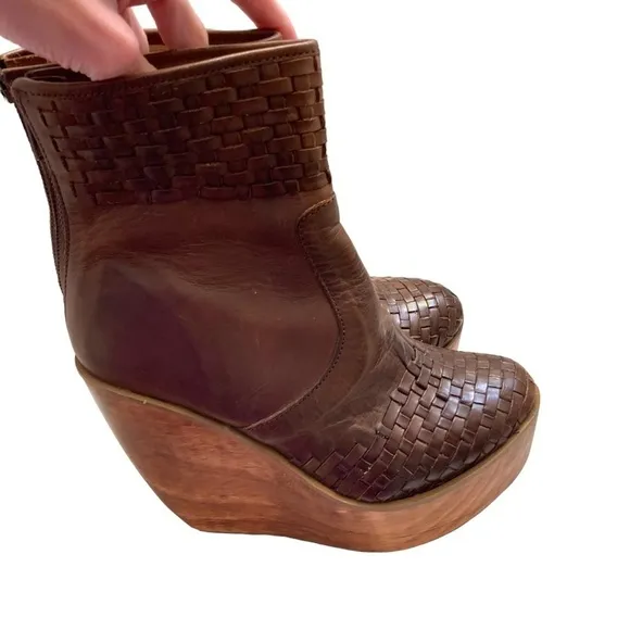 Bed Stu Free People Wales Rys Wooden Platform Wedge Boots 7.5