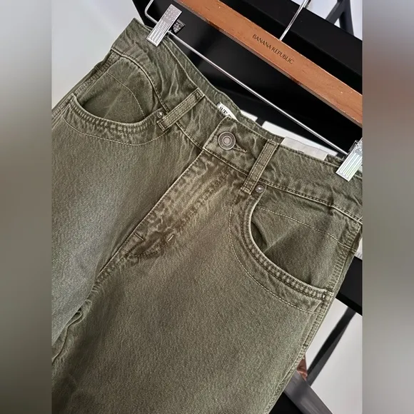 Benji Relaxed Wide Leg Jeans NWOT army