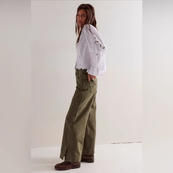 Benji Relaxed Wide Leg Jeans NWOT army