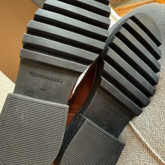 BERNADO STUDIO Lug Booties