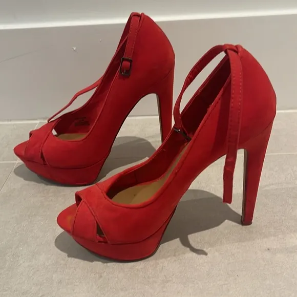 Bershka women size 36 6 red open toe heel stilleto shoes suede type fabric