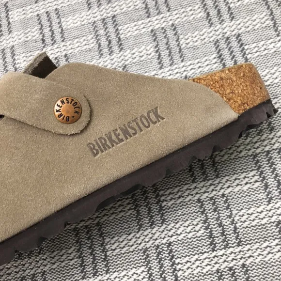 BEST NWT | Women's Taupe Suede Birkenstock Boston Shoes - Narrow Fit