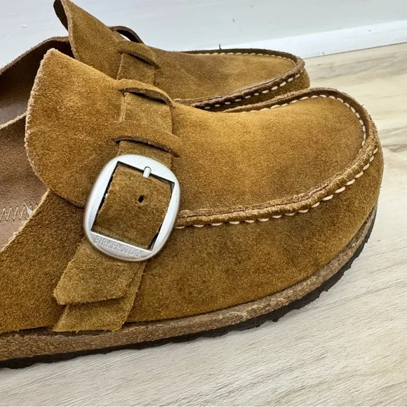 Birkenstock Buckley Suede Clog women’s 39 EU Slip On Shoes Neutral Tea