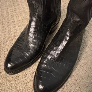 Black Cayman Leather Tecovas Boots