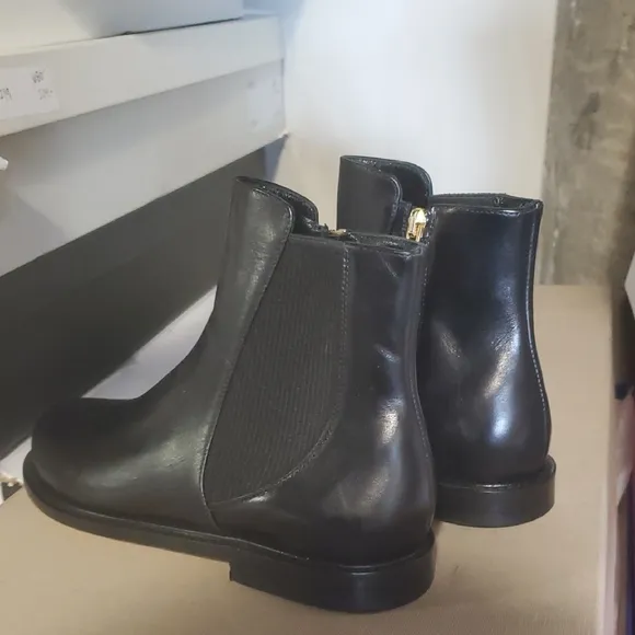 Black Leather Chelsea Boots