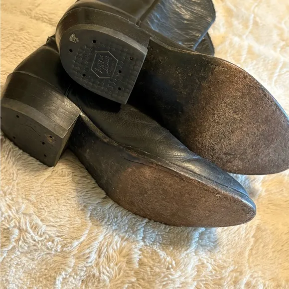 Black Leather Tony Lama Cowboy Boots size 6.5 D men’s or women’s 8