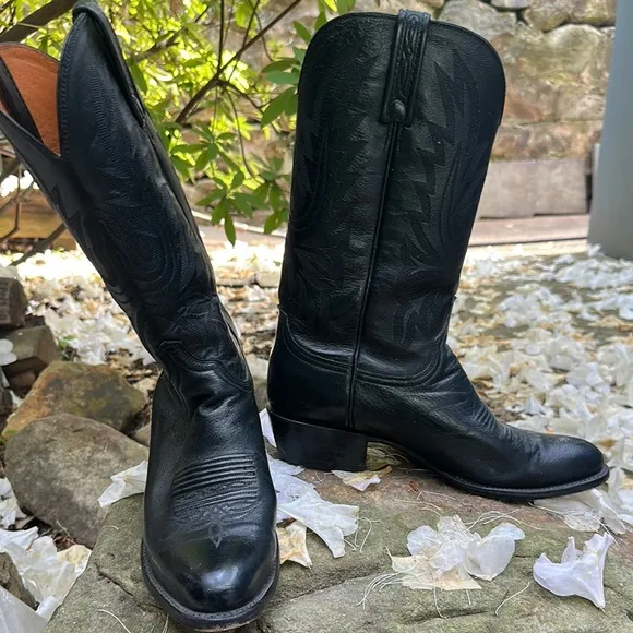 Black Western Cowboy Boots Lucchese in great condition