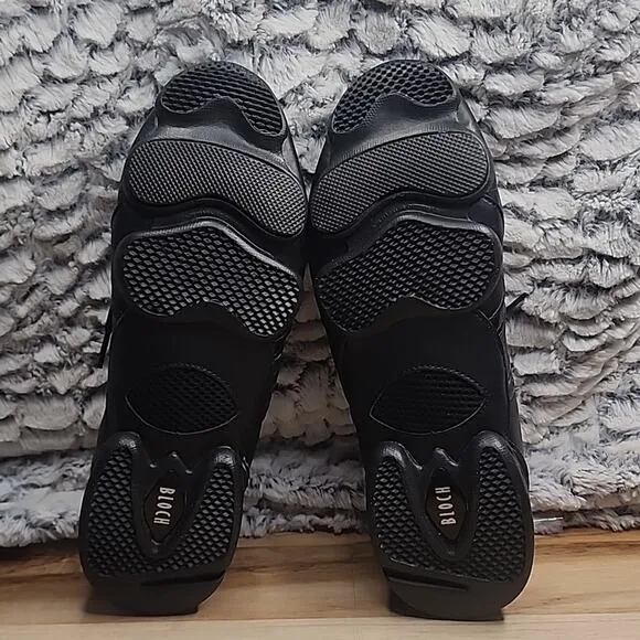 BLOCH WOMAN'S TRINITY BLACK LEATHER SPLIT SOLE DANCE SNEAKER NWOB🎶LETS DANCE🎶