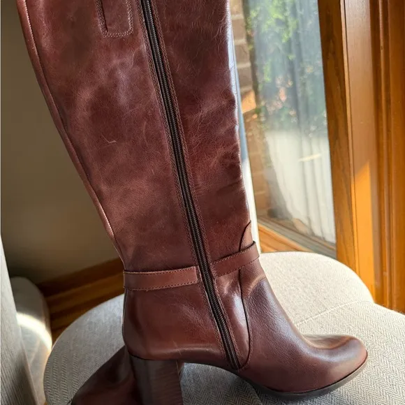 Born Brown Leather Knee-High Boots
