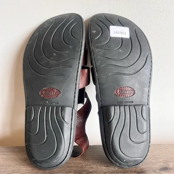 BORN Leather Fisherman Open Toe Men's Sandal Size 11 #857A
