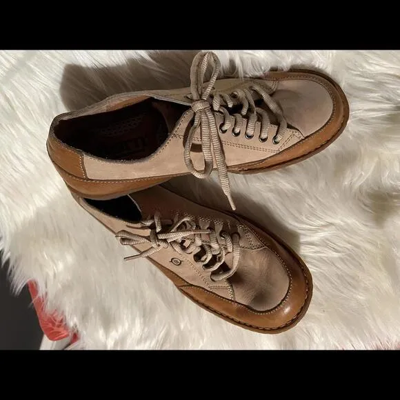 Born Men’s Gripper Lace-Up Shoes - Stylish and Comfortable size 10