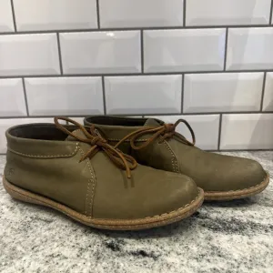 Born Nuala Army Green Suede Leather Ankle Boots Shoes Womens Men's‎ New 10/42