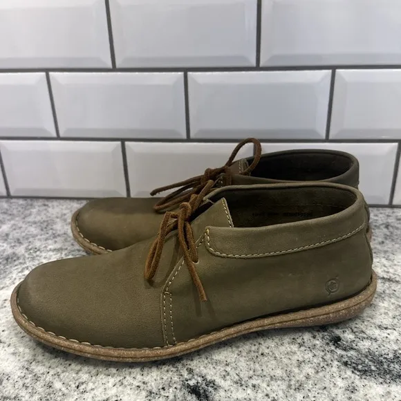 Born Nuala Army Green Suede Leather Ankle Boots Shoes Womens Men's‎ New 10/42