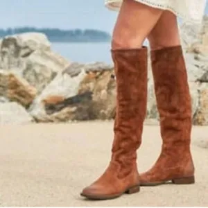 Born Tall Suede Brown Boots Size 7 Borman Over Knee Boots