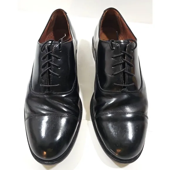Bostonian Classics~ Men's Size 9.5W~ Black Leather Oxford Shoes.