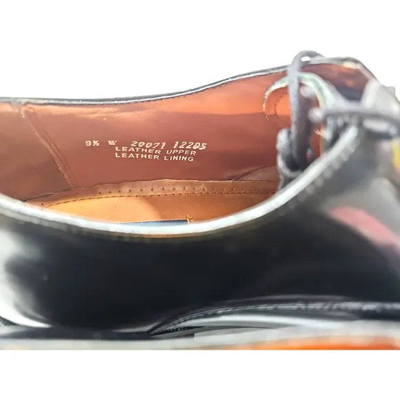 Bostonian Classics~ Men's Size 9.5W~ Black Leather Oxford Shoes.