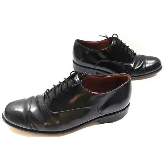 Bostonian Classics~ Men's Size 9.5W~ Black Leather Oxford Shoes.