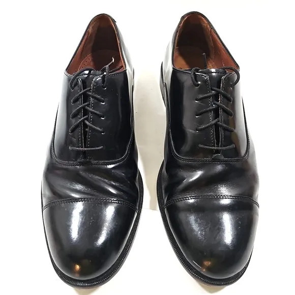 Bostonian Classics~ Men's Size 9.5W~ Black Leather Oxford Shoes.