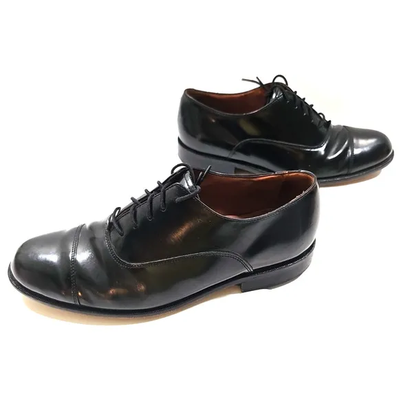 Bostonian Classics~ Men's Size 9.5W~ Black Leather Oxford Shoes.