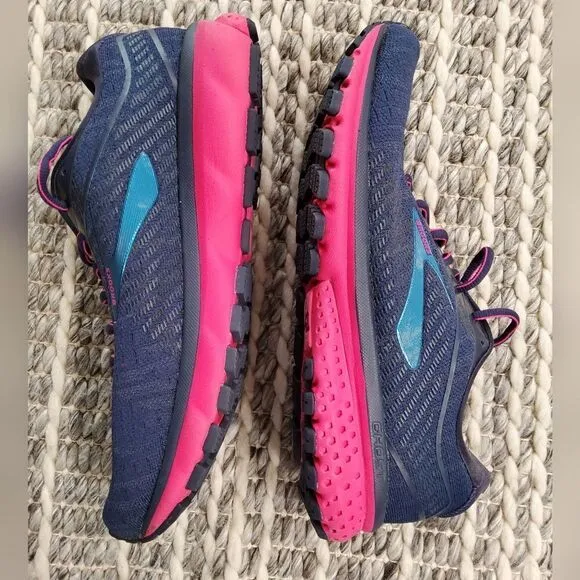 Brooks Ghost 12 Running Shoes Size 10,5
